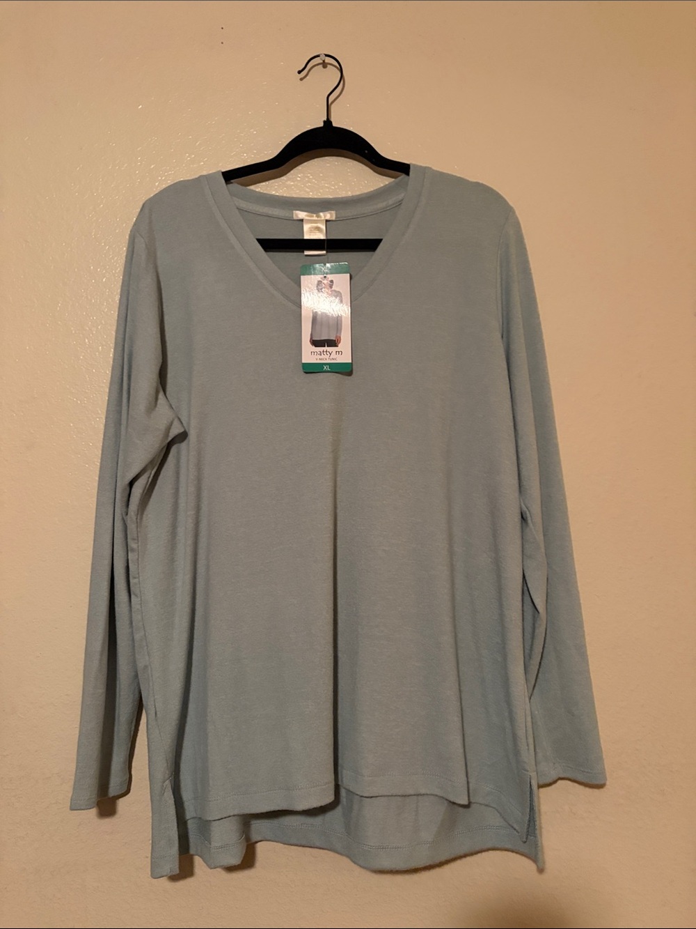 Matty M Light Green (Mint) V-Neck Long Sleeve Tunic